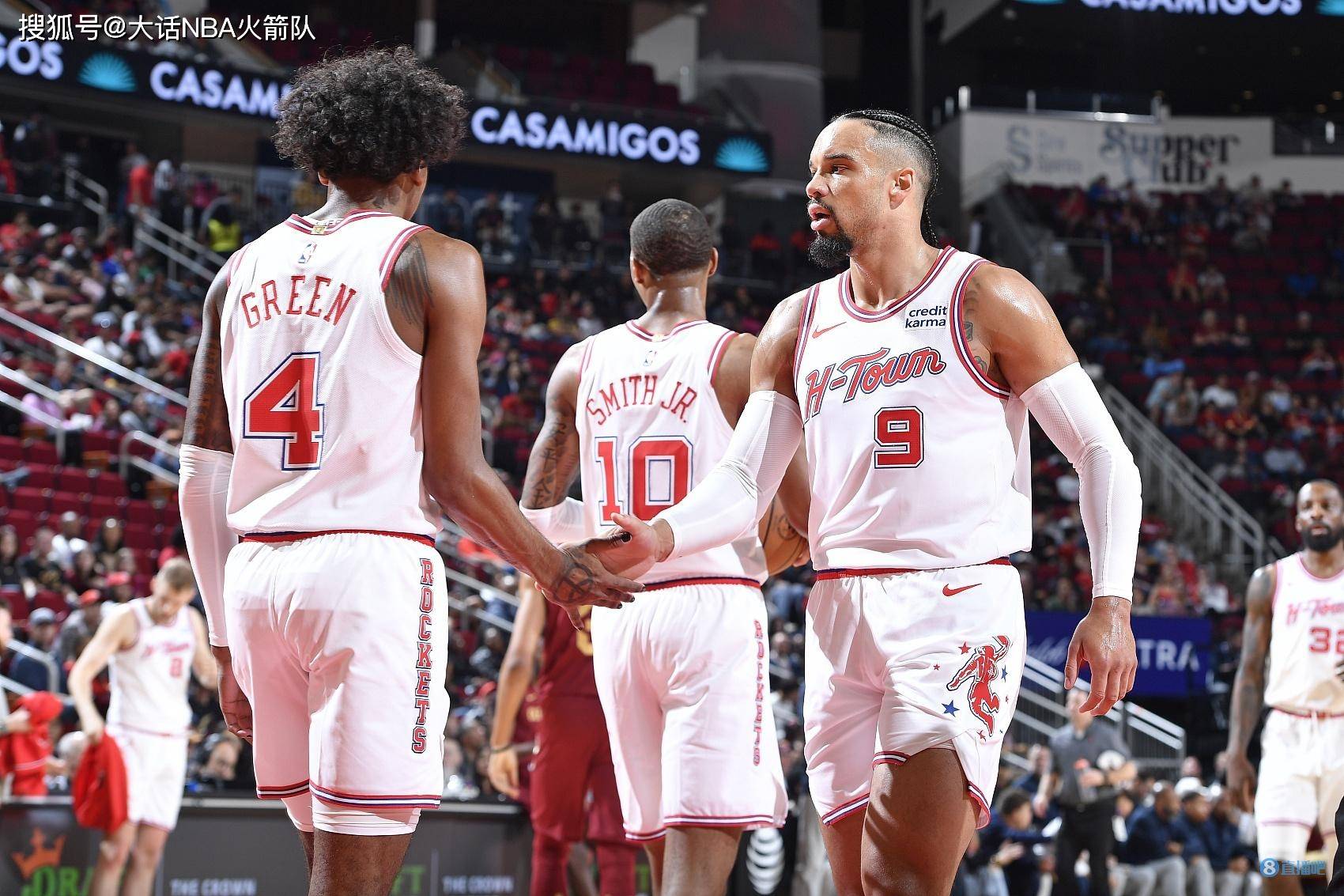 包含火箭主帅遭怼：球员对战术不满导致团队不稳定的词条