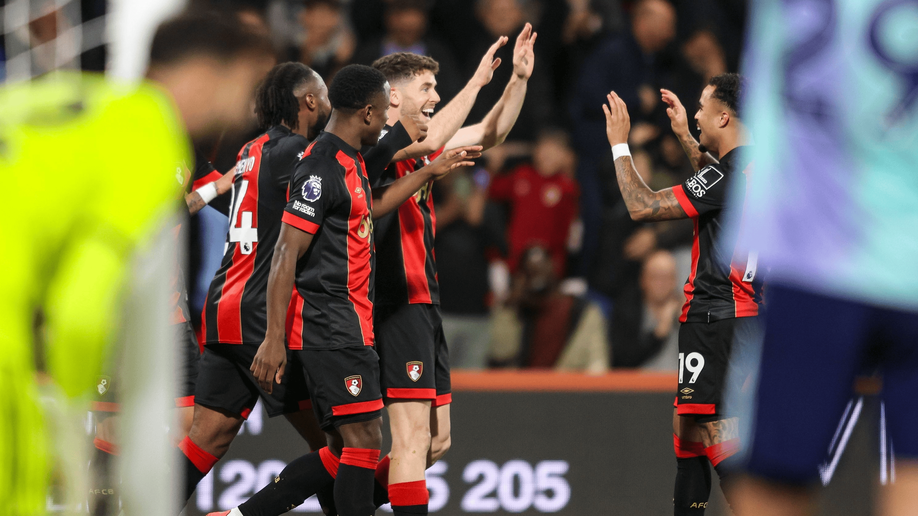 伯恩茅斯对冲西布朗,保级大战胜负难料