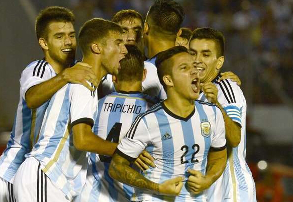 直击现场！杯赛中阿根廷队如何完成刷新纪录？